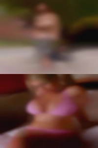 Women living social in shiny legs!!!